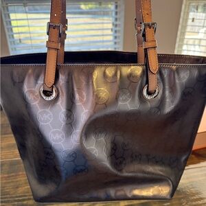 Michael Kors Tote